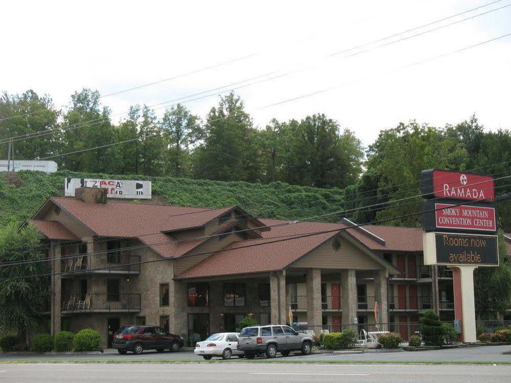 Days Inn By Wyndham Pigeon Forge South Exterior foto